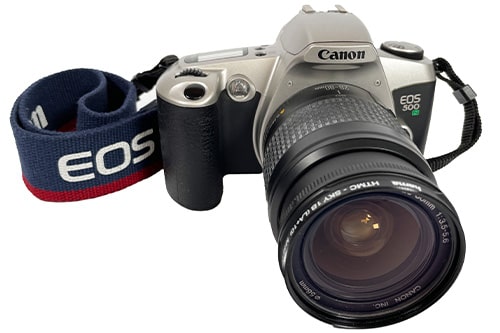 Freigestelltes Produktfoto einer Canon Kamera